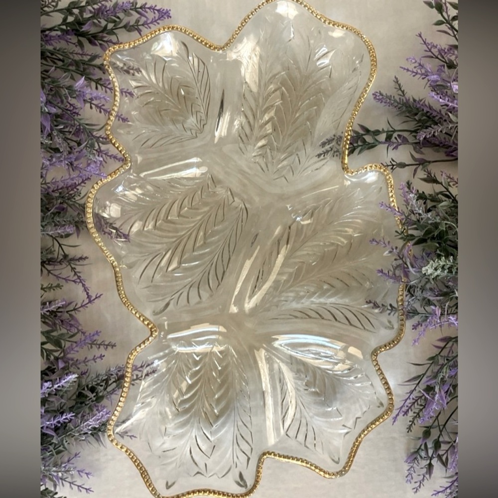 Elegant Glass Leaf-Shaped Platter with Gold Trim